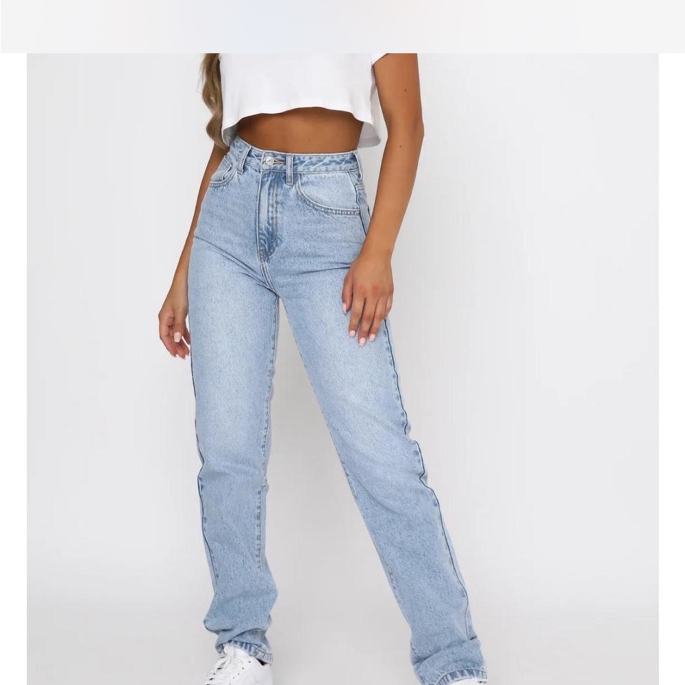 White Fox high rise light wash mom jeans